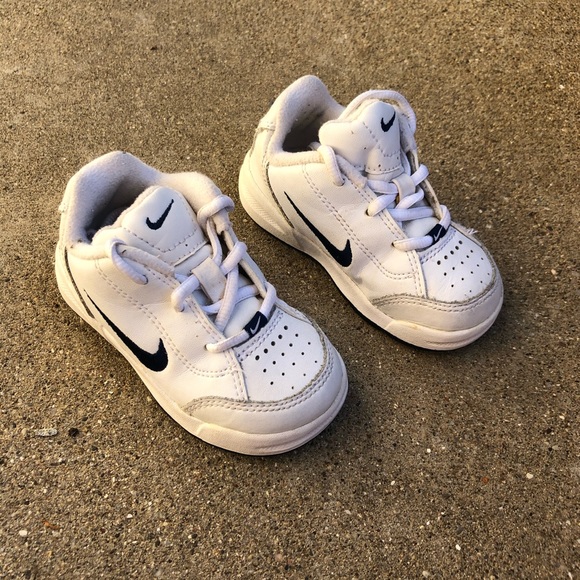 infant athletic shoes